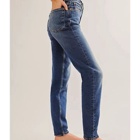 Free People Denim - Free People size 31R or size 8 high rise jeans